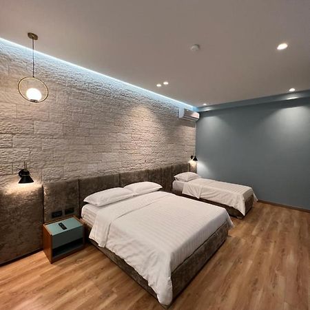 Hotel Bujtina Apsus Berat Exteriér fotografie