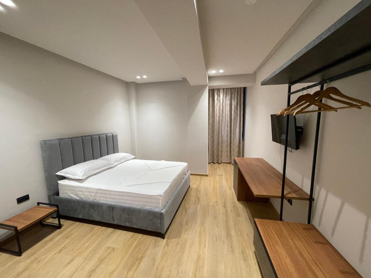 Hotel Bujtina Apsus Berat Exteriér fotografie