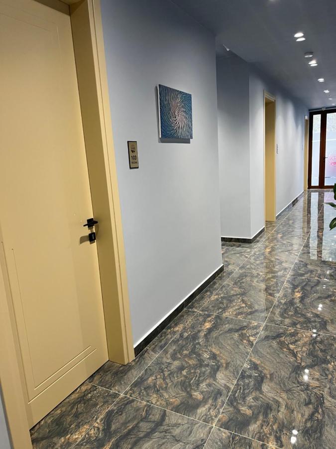 Hotel Bujtina Apsus Berat Exteriér fotografie