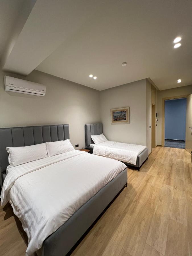 Hotel Bujtina Apsus Berat Exteriér fotografie